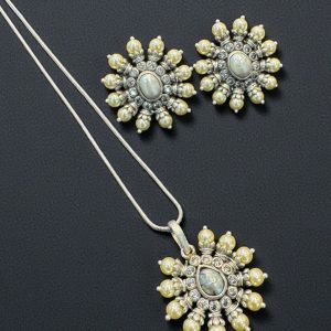 The Gajra Silver Pearl Pendant & Earrings (Oxidised)