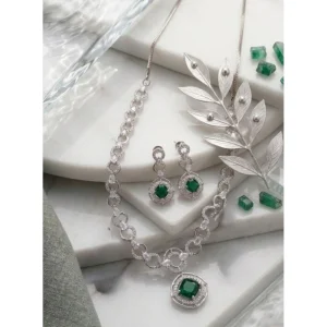 Generic Women's Brass Silver Plated Necklace set (Green)